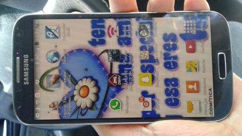 Vendo Samsung galaxy s4 Exelentes condiciones - Imagen 1