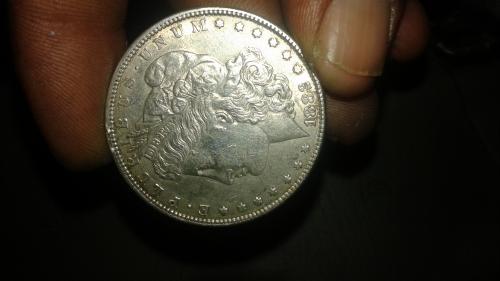 Vendo moneda one dollar 1882 muy antigua - Imagen 1