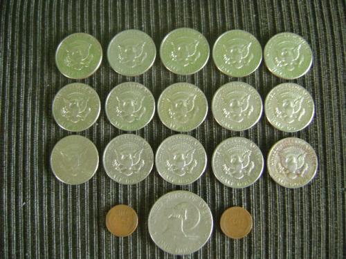 Son 15 monedas de Half Dollas 1 One Dollar 1 - Imagen 1