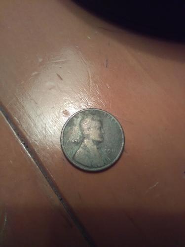 Hola tengo moneda de un centavo americano con - Imagen 3
