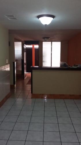 Vendo Casa de 2 niveles  en Prados de Sonora - Imagen 2