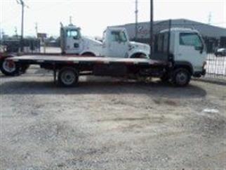 se vende nissan ud 1800 cs  camion de carga  - Imagen 1