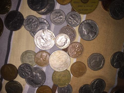 Vendo monedas Antiguas vivo en queens si quie - Imagen 3