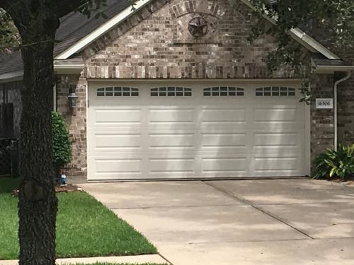 Quieres una puerta de garage nueva?  Repara - Imagen 1