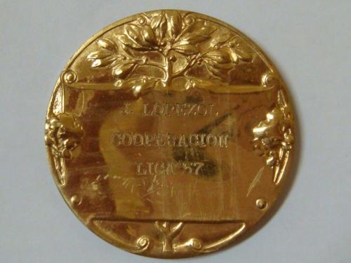 Medalla antigua Casa Faroy de La Habana 1957 - Imagen 2