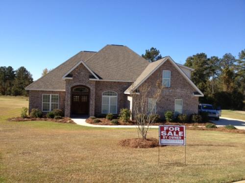 Beautiful brick home built in 2010 located on - Imagen 1