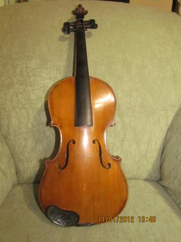 violin antiguo firmado en su interior por Joh - Imagen 2