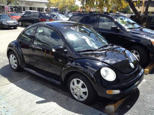 vendo mi bw beetle 2004 color negro resplance - Imagen 1