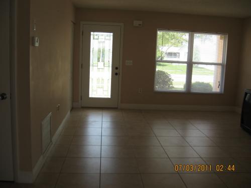 Se vende linda casa en Ocala Fl con 2 amplios - Imagen 2