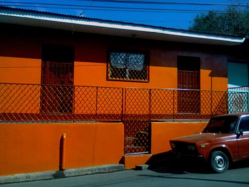 nicaragua vendo casa en masaya en 55000 dol - Imagen 2