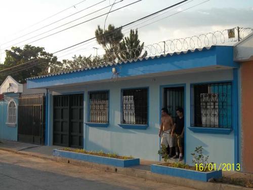 En El Salvador Se vende casa grande de 12 mt  - Imagen 1