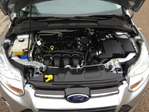 2012 Ford Focus Hatch Back salvage reconstru - Imagen 3