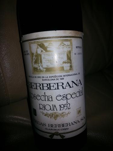 Vintage wine/vino BERBERANA cosecha espcial R - Imagen 1