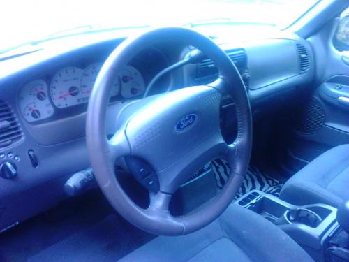 Vendo Ford Explorer 2001 sport rines especia - Imagen 3